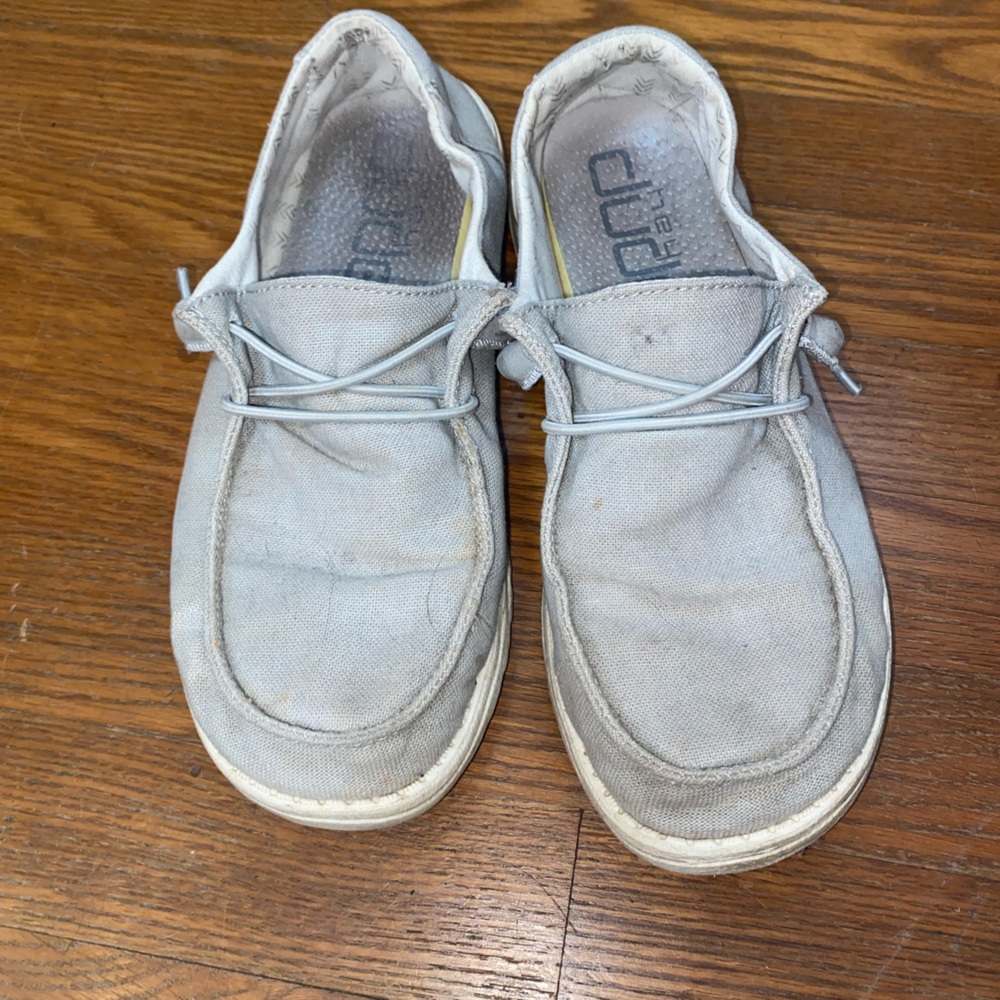 Grey Hey Dudes